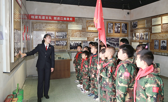 实地参观抗战纪念馆 镇江丹徒检察向学生普及英雄烈士保护法律规定